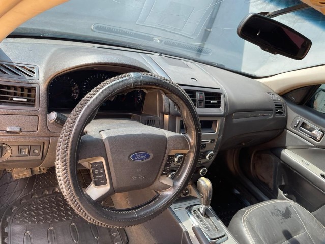 Ford Fusion automático