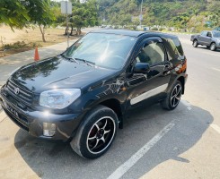 A venda Rav4 curto versão americano