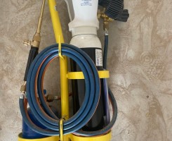 A venda Equipamento de soldadura e corte autogene