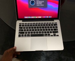 A venda MacBook Pro (Late 13)