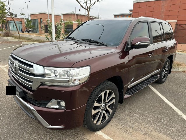 Venda TOYOTA LAND CRUISER | VX.S