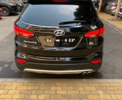 A venda Hyundai Santa Fé Genuíno da Cosal completo