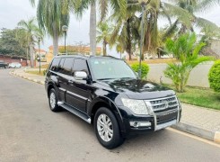 Anúncio Mitsubishi Pajero 2020 no Alvalade 3