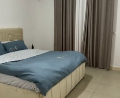 A venda Apartamento T3 mobilado, Jardim de Rosas ln