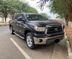 A venda Toyota Tundra 2012 3fh