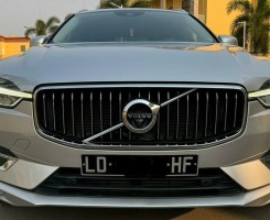 A venda Volvo XC60 T6 Full options