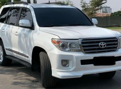 Anúncio Toyota Land Cruiser V8 Full options