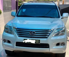 A venda Lexus Lx 570