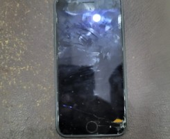A venda IPhone 8 normal 64 GB