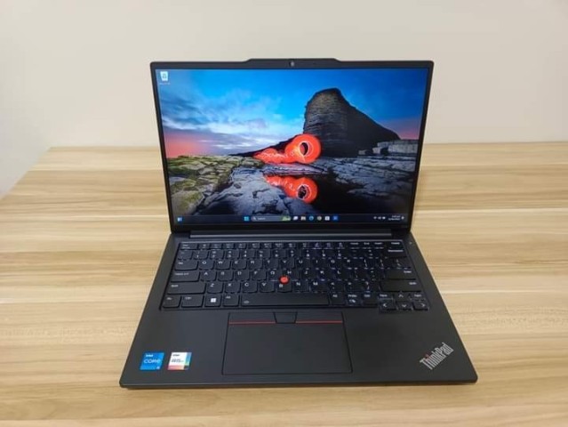 Venda Computador Lenovo ThinkPad E14 12ª Geração Core i7 RAM 16 GB Armazenamento SSD 500 GB