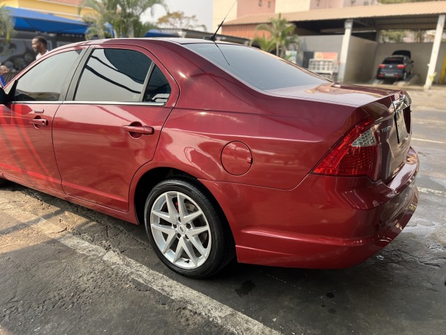 Venda Ford Fusion impecável