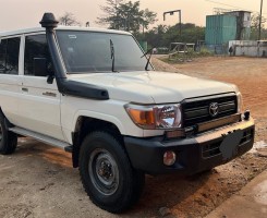 A venda Toyota LX 10 5 portas cr