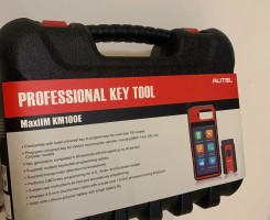 A venda Autel Universal Key Generator, MaxiIM KM100E