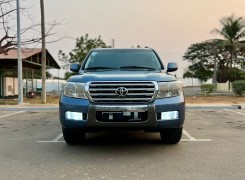 Anúncio TOYOTA LAND CRUISER VX V8