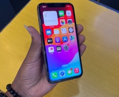 A venda IPhone 11pro 64GB