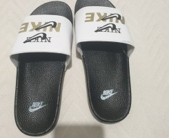 A venda Chinelas disportistas