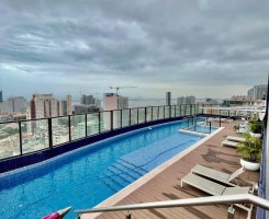 A venda Apartamento T2 no Ingombota Palace r~
