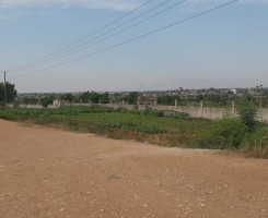 A venda VENDE-SE TERRENO DE BEIRA ESTRADA DE 8 HECTARES VIA EXPRESSA
