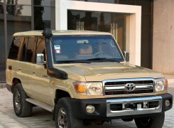 Anúncio TOYOTA LAND CRUISER HZ