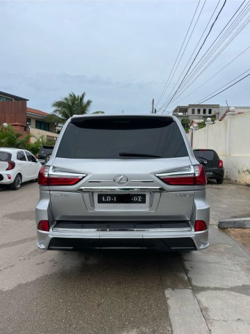 Venda LEXUS LX570