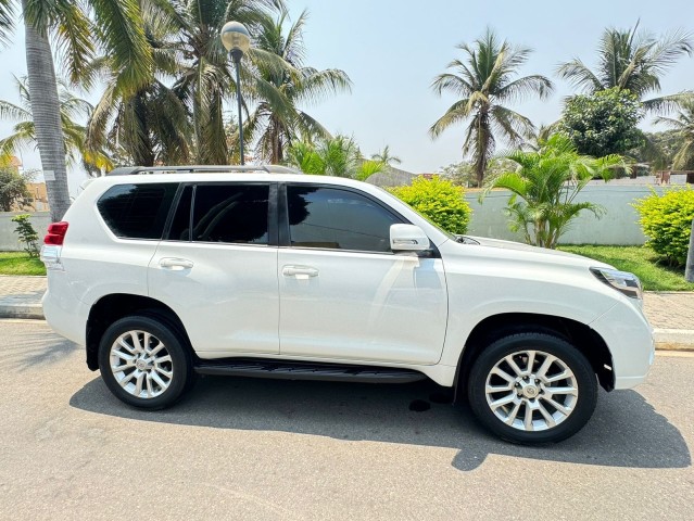 Venda Toyota Land Cruiser TXL disponível