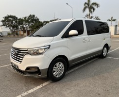 A venda Hyundai H1 impecável para empresas ou colégios