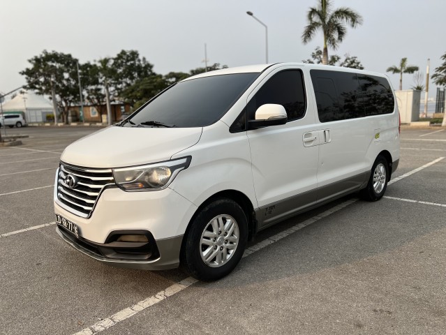 Venda Hyundai H1 impecável para empresas ou colégios