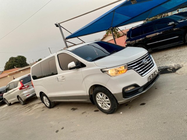 Venda Hyundai H1 impecável para empresas ou colégios