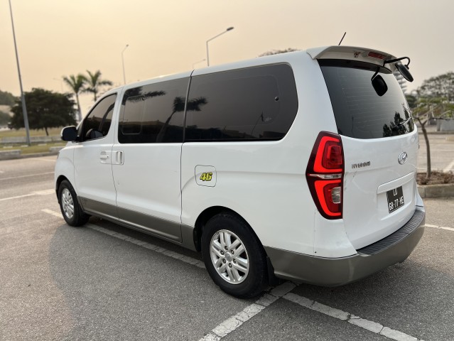 Venda Hyundai H1 impecável para empresas ou colégios