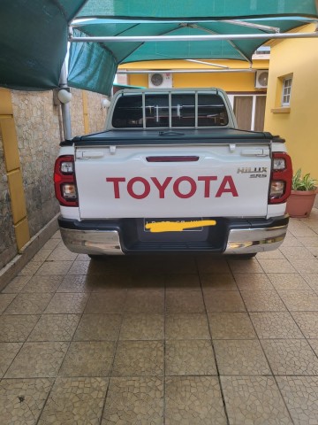 Venda TOYOTA HILUX