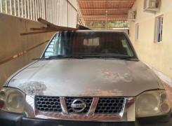 Comprar Nissan HardBody NP300