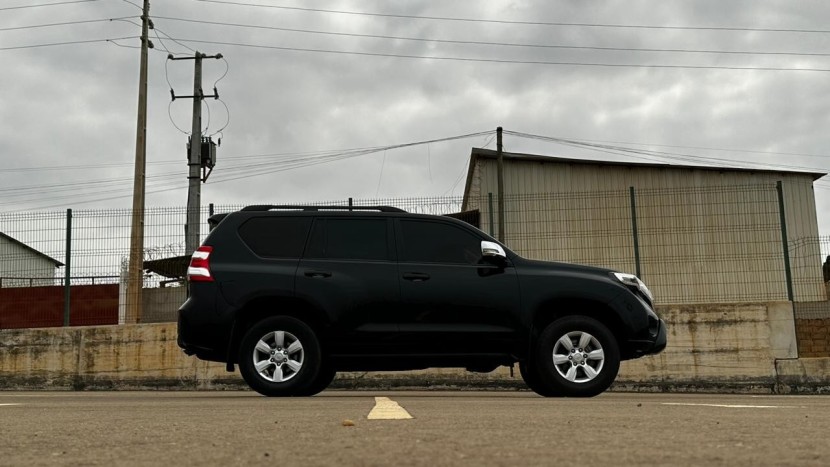 Venda TOYOTA LAND CRUISER | PRADO TXL