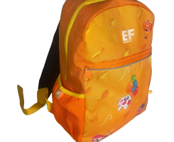 Comprar Mochila Infantil Laranja com Estampa Divertida - Perfeita para a Volta às Aulas! Pasta 10 000 AOA
