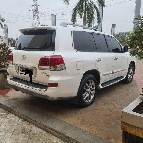 Venda LEXUS LX570