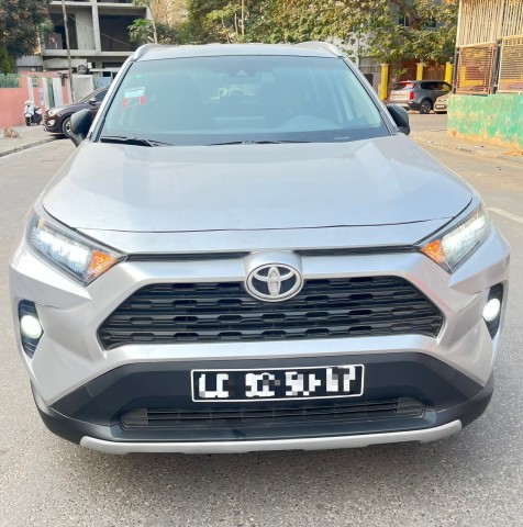 Venda TOYOTA RAV4