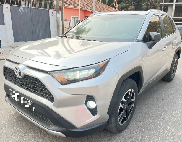 Venda TOYOTA RAV4