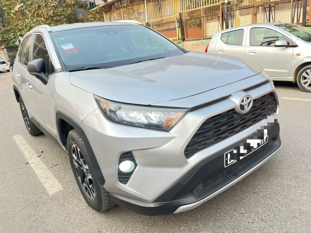 Venda TOYOTA RAV4