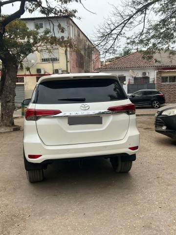 Venda TOYOTA FORTUNER