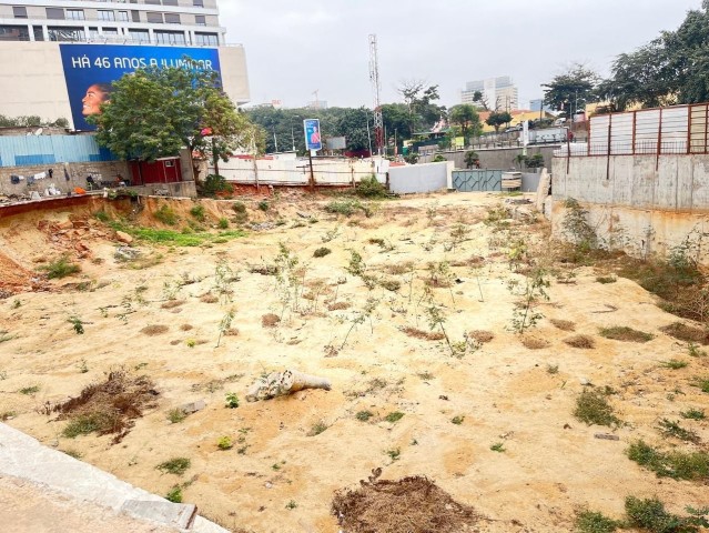 Venda TERRENO NO CENTRO DA CIDADE DE 3.547,83 m²