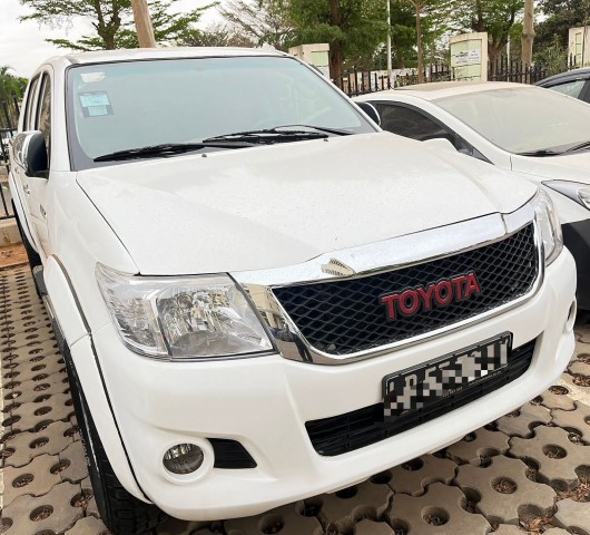 Venda TOYOTA HILUX