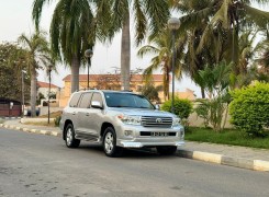 Anúncio Toyota Land Cruiser