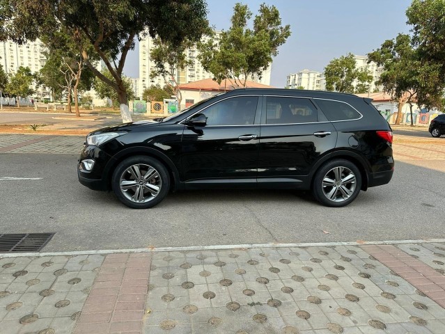 Venda HYUNDAI GRAND SANTA FE | 3.3