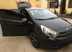 Anúncio KIA RIO LIMPO DENTRO E FORA