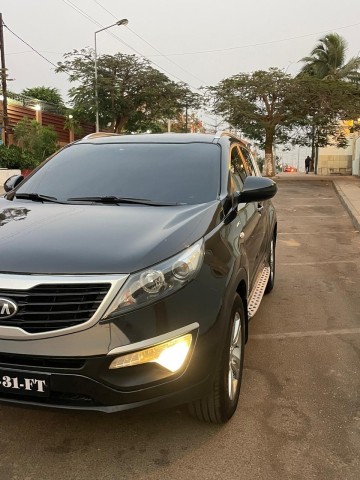 Venda KIA sportage limpo dentro e fora