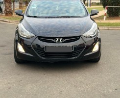 A venda HYUNDAI ELANTRA FULL LIMPO