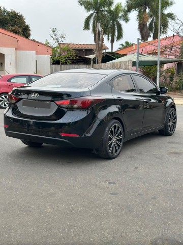 Venda HYUNDAI ELANTRA FULL LIMPO