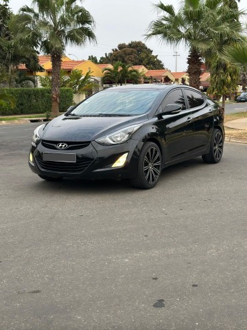 Venda HYUNDAI ELANTRA FULL LIMPO