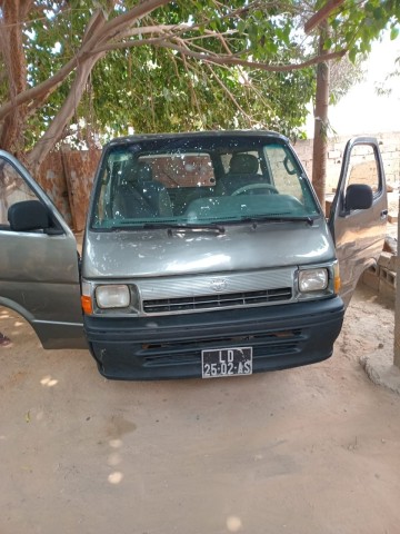 Venda Toyota Hiace Lx (Comuter)