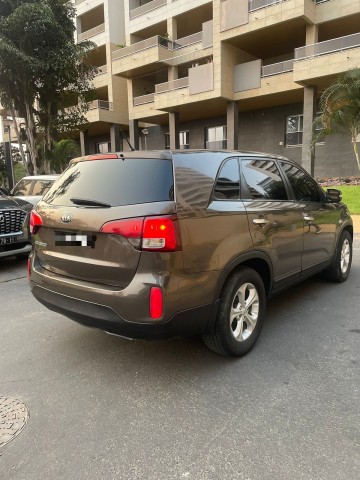 Venda KIA SORENTO LIMPO