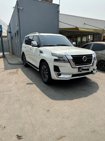 Venda NISSAN PATROL PLATINUM